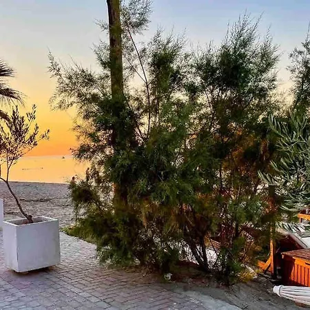 Апартаменты With Sea View In Pefkohori. *