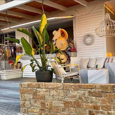 With Sea View In Pefkohori. Апартаменты