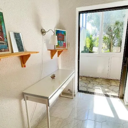 With Sea View In Pefkohori. بيفكوهوري
