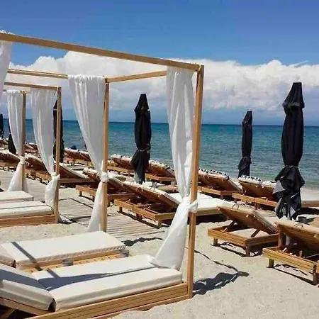 Apartmán With Sea View In Pefkohori. Pefkochori