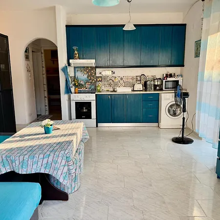 With Sea View In Pefkohori. شقة بيفكوهوري